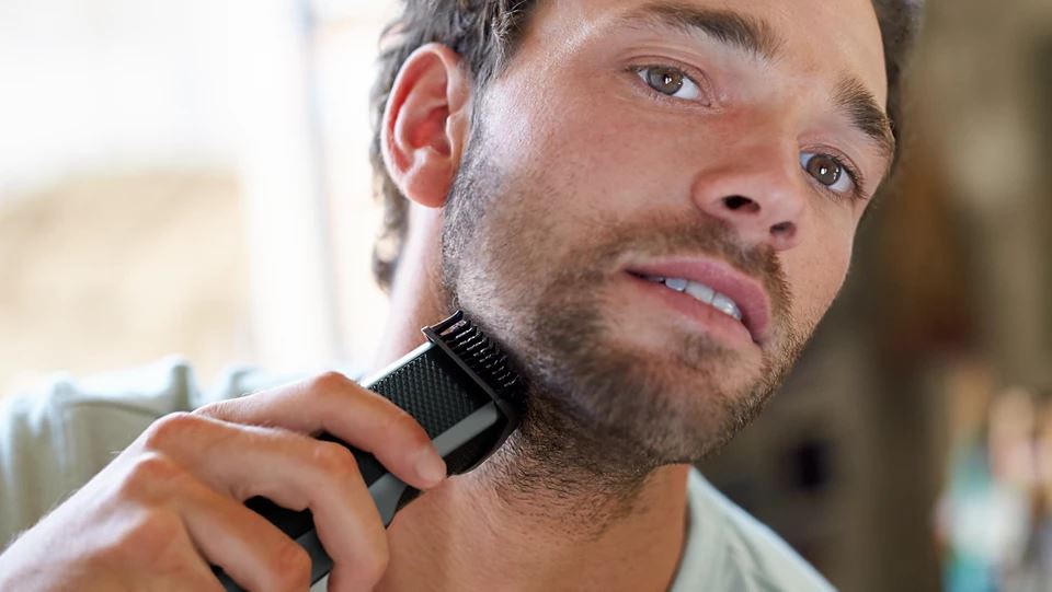 Philips Series 3000 Beard Trimmer 90 Minutes Cordless Use