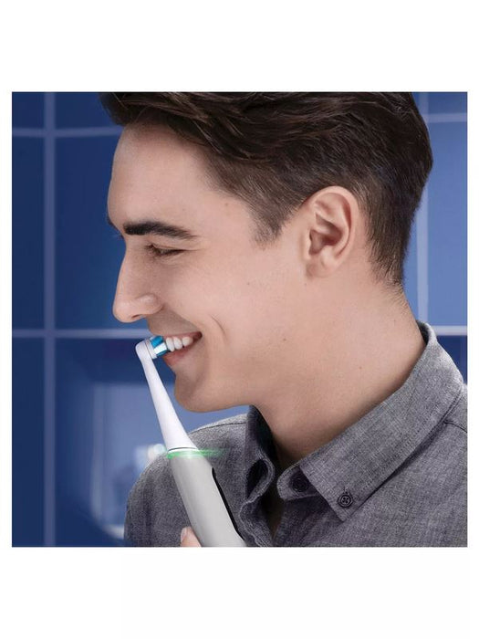 Oral-B iO 6 Ultimate Clean Electric Toothbrush