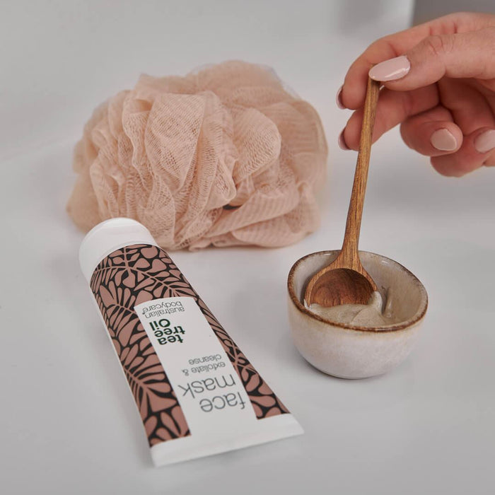 Australian Bodycare Face Mask Exfoliator & Cleanser With Tea Tree Oil