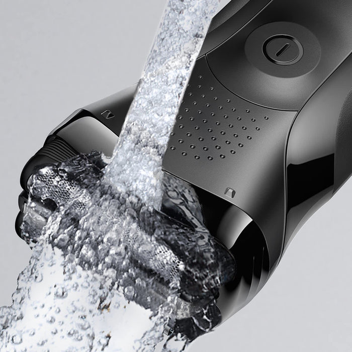 Braun Series 3 300s Shaver With 3 flexible Blades UK Shaver Plug Waterproof